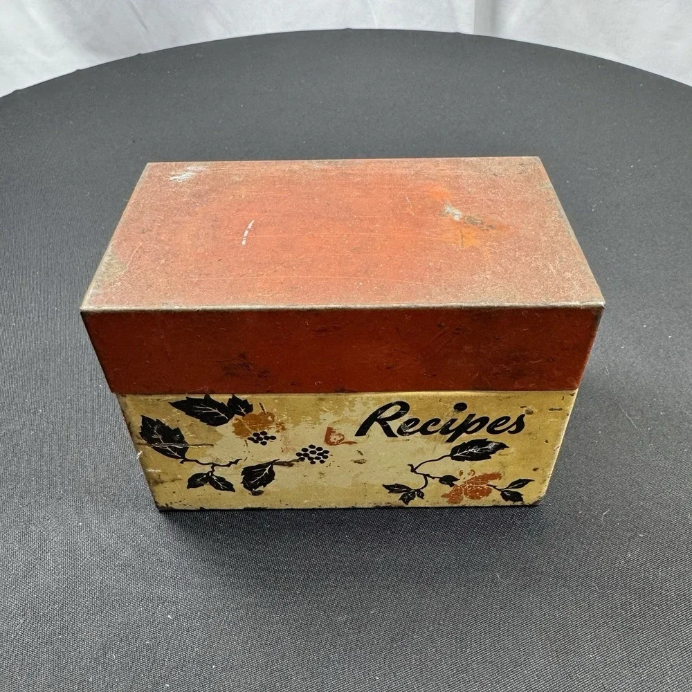 Vintage Tin Metal Recipe Box by‎ Ohio Art, Hall Red Poppy Pattern
